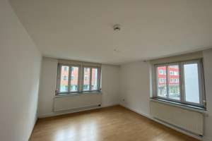 Helle 2 - Zimmer - Wohnung – Brücknerstr. 3, 97080 Grombühl, Würzburg – Vorschaubild 3