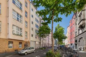 Saniert und hochwertig ausgestattete 2,5-Zimmer-Wohnung in Bestlage! – Die vollständige Adresse der Immobilie erhältst du vom Anbieter., 50670 Neustadt/Nord, Köln – Vorschaubild 3