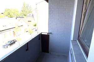 Schöne 3-Zi-Whg in Alt-Hamborn mit Balkon im 2.OG! – 47166 Alt-Hamborn, Duisburg – Vorschaubild 2