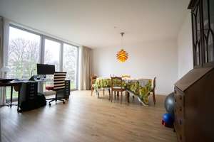 Düsseldorf: Große Traumwohnung mit Blick ins Grüne im Herzen von Oberkassel – Die vollständige Adresse der Immobilie erhältst du vom Anbieter., 40547 Niederkassel, Düsseldorf – Vorschaubild 11