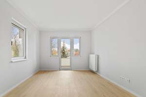 Nachmieter für ruhige 2-Zimmer Wohnung mit Sonnenbalkon in Tempelhof gesucht!