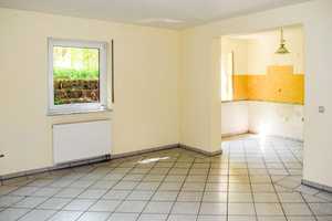Zweifamilienhaus mit Gewerbeeinheit in Brechen  – Limburg-Weilburg (Kreis) – Vorschaubild 16