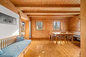 KÄUFER-PROVISIONSFREI*: Einzigartiges Holzhaus in idyllischer Ortsrandlage von Weßling-Hochstadt – Die vollständige Adresse der Immobilie erhältst du vom Anbieter., 82234 Weßling – Vorschaubild 4