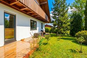 Attraktives Ferienhaus mit starker Nachfrage
Renditestarke Kapitalanlage
IN LÖFFINGEN-DITTISHAUSEN – Die vollständige Adresse der Immobilie erhältst du vom Anbieter., 79843 Löffingen – Vorschaubild 11