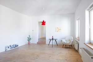 Lichtdurchflutete 2 Zimmer im 4.OG, Süd-West, Anklamer Straße, bezugsfrei*** – Anklamer Straße 16, 10119 Berlin – Vorschaubild 3
