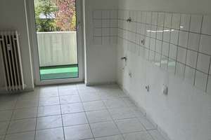 Große familienfreundliche Wohnung in ruhiger Lage - frei – Schönbachstraße 12, 86154 Oberhausen-Nord, Augsburg – Vorschaubild 6