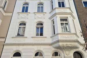 AC: Lousbergviertel | Charakterstarkes Denkmalobjekt | 5-Familienhaus mit Entwicklungspotential