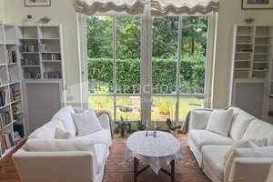 Elegantes Einfamilienhaus mit Garten & Pool in Karlsruhe Durlach – Die vollständige Adresse der Immobilie erhältst du vom Anbieter., 76227 Durlach, Karlsruhe – Vorschaubild 3
