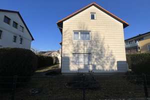 Machen Sie Ihren Wohntraum wahr...Zweifamilienhaus mit Charme in ER-Büchenbach – Die vollständige Adresse der Immobilie erhältst du vom Anbieter., 91056 Büchenbach Dorf, Erlangen – Vorschaubild 11