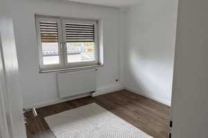 Schönes 5-Zimmer-Reihenhaus mit EBK in Jüchen – Neuss (Rhein-Kreis) – Vorschaubild 7