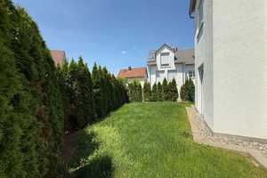 Spacious townhouse in a quiet, family-friendly area in Weil im Schönbuch – Böblingen (Kreis) – Vorschaubild 3