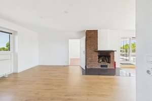 Erbpacht: Penthouse mit außergewöhnlicher Dachterrasse, Kamin und Pkw‑Stellplatz in D-Hassels – 40599 Hassels, Düsseldorf – Vorschaubild 4
