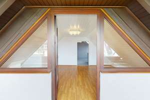 Wohnen mit Wohlfühlfaktor 
moderne Dachgeschosswohnung in Durmersheim – Die vollständige Adresse der Immobilie erhältst du vom Anbieter., 76448 Durmersheim – Vorschaubild 12