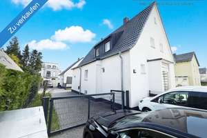 Zweifamilienhaus in begehrter Lage von Fürth-Poppenreuth