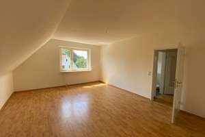 moderne 3-Zi.-Mietwhg. mit EBK und Vollbad – Die vollständige Adresse der Immobilie erhältst du vom Anbieter., 22459 Niendorf, Hamburg – Vorschaubild 2