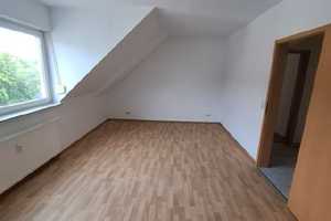 GEMÜTLICHE DACHGESCHOSSWOHNUNG MIT HERRLICHEM AUSBLICK ... – Bernsdorfer Straße 186c, 9126 Chemnitz – Vorschaubild 14