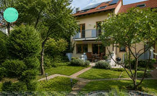 Zweifamilienhaus mit Einliegerwohnung in KA-Hagsfeld-Geröldsäcker Süd. Unzählige Möglichkeiten