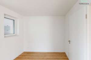 Ihr neues Zuhause: Attraktive 2-Zimmer-Wohnung – Rheinstr. 25a, 64283 Mitte, Darmstadt – Vorschaubild 2