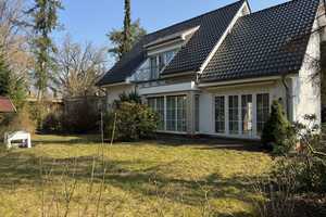 Hermsdorf! Massives Einfamilienhaus mit schönem Garten, Vollkeller u. Garage dicht Tegeler Fließ – Berlin – Vorschaubild 3