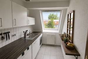 Dachgeschoss Wohnung  - 2,5 Zimmer   – 13407 Reinickendorf (Ortsteil), Berlin – Vorschaubild 4