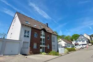 Design-Maisonette mit Bulthaupt-Küche, Sauna, Whirlpool, Dachterrasse, Ankleide mit Einbauschränken – Die vollständige Adresse der Immobilie erhältst du vom Anbieter., 42277 Oberbarmen, Wuppertal – Vorschaubild 3