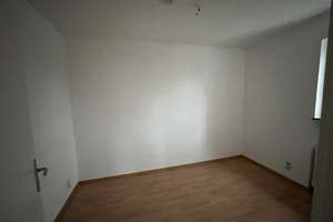 4 Zimmer Wohnung mit sonnigem Balkon – Freyastrasse 5, 24939 Klues, Flensburg – Vorschaubild 5