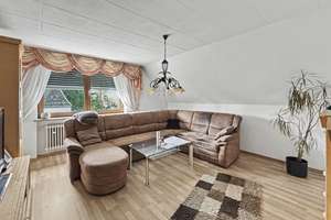 Attraktives Mehrfamilienhaus mit Potential in verkehrsgünstiger Lage in Augsburg-Lechhausen – Die vollständige Adresse der Immobilie erhältst du vom Anbieter., 86165 Lechhausen-Süd, Augsburg – Vorschaubild 9