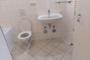 Frisch renovierter Altbau mit Südbalkon am Maybachufer (Kreuzberg) – ruhig & provisionsfrei – Die vollständige Adresse der Immobilie erhältst du vom Anbieter., 10999 Kreuzberg, Berlin – Vorschaubild 7