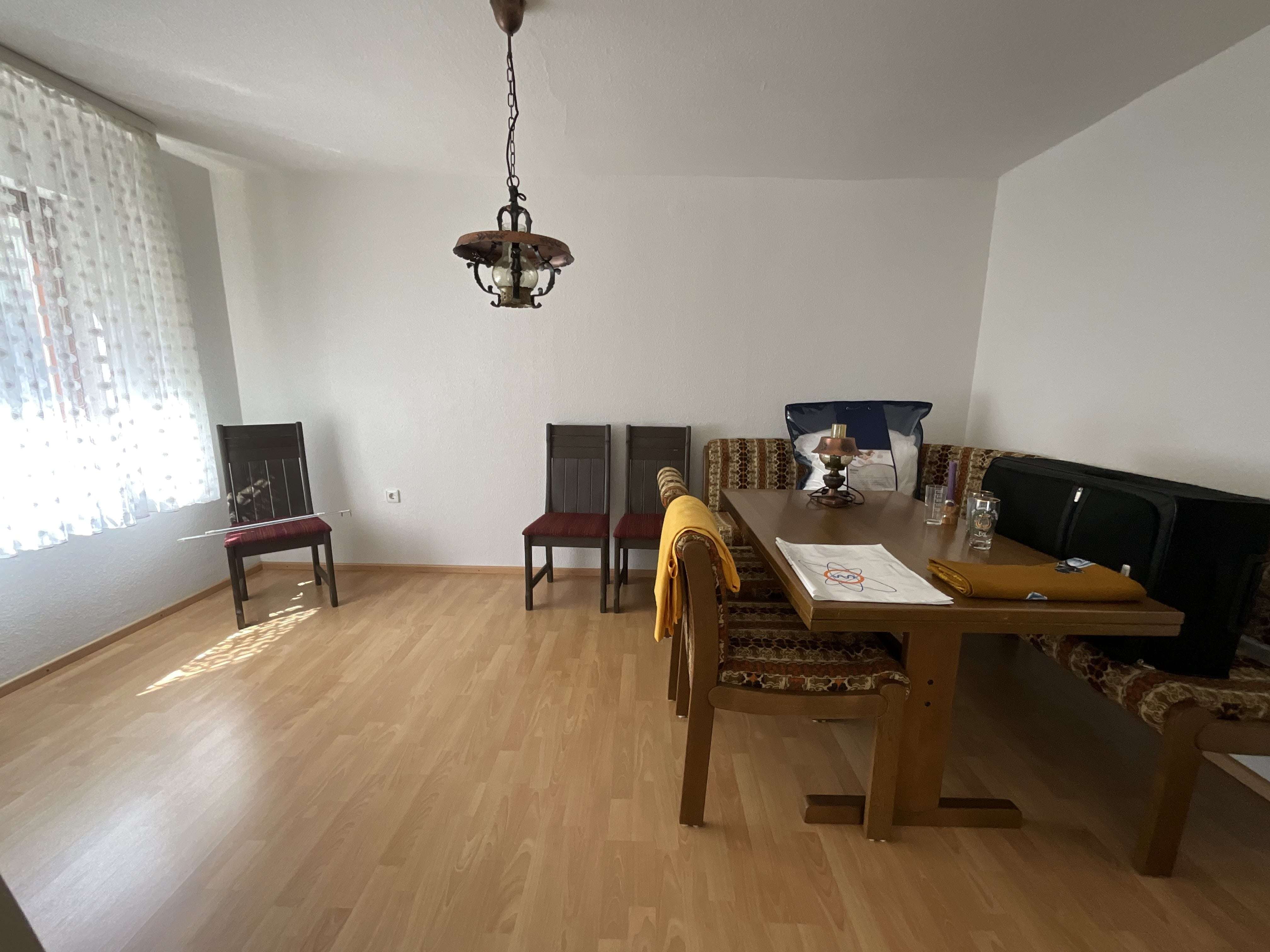 Immobilie in Bühlertal - Solide Substanz, viel Raum, großer Garten - machen Sie daraus Ihr Zuhause - Bild 6