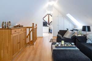Erstklassiges Wohnen in Wellingsbüttel – stilvolles Reihenhaus mit Waldblick – Wellingsbütteler Landstraße 175, 22337 Ohlsdorf, Hamburg – Vorschaubild 13