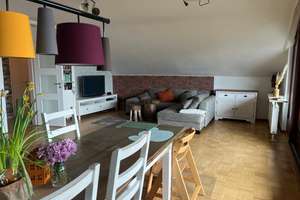 Großzügige Dachgeschosswohnung m. 3 Schlafz., 2 vollwert. Bädern und außergewöhnlichem  Platzangebot – Die vollständige Adresse der Immobilie erhältst du vom Anbieter., 40593 Urdenbach, Düsseldorf – Vorschaubild 12