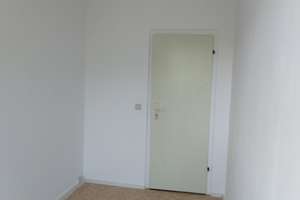 3-Zimmer-Wohnung in Chemnitz Markersdorf mit Einbauküche und großem Balkon  – Kurt-Schneider-Straße 22, 9122 Markersdorf, Chemnitz – Vorschaubild 15