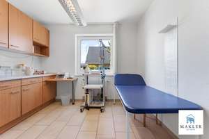 Wohnen und Arbeiten auf hohem Niveau~EFH mit vielseitig nutzbarem Praxisbereich in Westoverledingen – Die vollständige Adresse der Immobilie erhältst du vom Anbieter., 26810 Westoverledingen – Vorschaubild 30