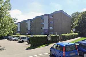 Gepflegte 4-Zimmer-Wohnung mit Balkon in Sindelfingen – Die vollständige Adresse der Immobilie erhältst du vom Anbieter., 71065 Sindelfingen – Vorschaubild 9