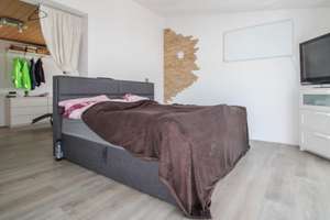 Einziehen und Wohlfühlen - Doppelhaushälfte mit großer Terrasse ; Garage und 4 Außenstellplätze – Die vollständige Adresse der Immobilie erhältst du vom Anbieter., 72475 Bitz – Vorschaubild 9