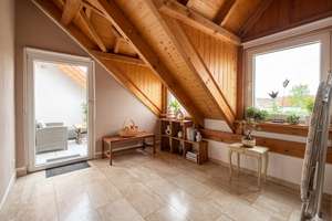 4-Zimmer-Dachgeschoss mit Süd-Terrasse & Kamin in Dienheim – bezugsfrei ab 01.08.2026 – Die vollständige Adresse der Immobilie erhältst du vom Anbieter., 55276 Dienheim – Vorschaubild 11