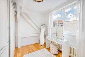 Moderne Dachgeschosswohnung mit großer Aufdachterrasse in bester Wilmersdorfer Lage – Die vollständige Adresse der Immobilie erhältst du vom Anbieter., 10707 Wilmersdorf, Berlin – Vorschaubild 7