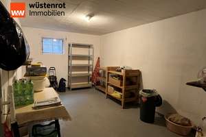 Gepflegtes Zweifamilienhaus mit großzügigem Grundstück, Terrasse, Balkon und Garage in Mutlangen – Spagenstraße 10, 73557 Mutlangen – Vorschaubild 35