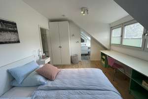 Möblierte Maisonettewohnung mit zwei Schlafzimmern, zwei Bädern und WG-Eignung in Karlsruhe