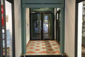 traumhafte 1-Zimmerwohnung  mit EBK und Balkon in historischer 1A Innenstadtlage – Die vollständige Adresse der Immobilie erhältst du vom Anbieter., 38100 Innenstadt, Braunschweig – Vorschaubild 2