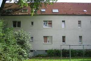 Großzügige 3-Zimmer-Dachgeschosswohnung wartet auf SIE! – An der Friedweide 47, 45899 Horst, Gelsenkirchen – Vorschaubild 2