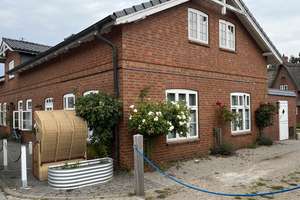 Top-Immobilie: Fünf exklusive Ferienwohnungen und eine Inhaberwohnung in begehrter Lage – Die vollständige Adresse der Immobilie erhältst du vom Anbieter., 25946 Nebel (Amrum) – Vorschaubild 15