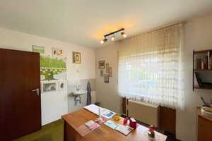 Bungalow in Split-Level-Bauweise mit großem Garten – Offenbach (Kreis) – Vorschaubild 24