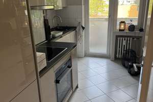 Bestlage am Hofgarten, 3-Zi., 90qm, edles Parkett, Balkon, EBK, Aufzug, Gge., v. Privat – Jägerhofstr. 25, 40479 Pempelfort, Düsseldorf – Vorschaubild 3