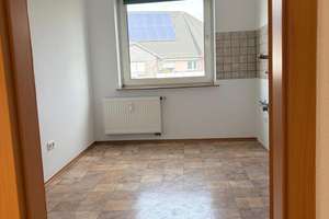 Wohnung mit Aufzug  im Herzen von Leverkusen-Opladen  – 51379 Opladen, Leverkusen – Vorschaubild 4