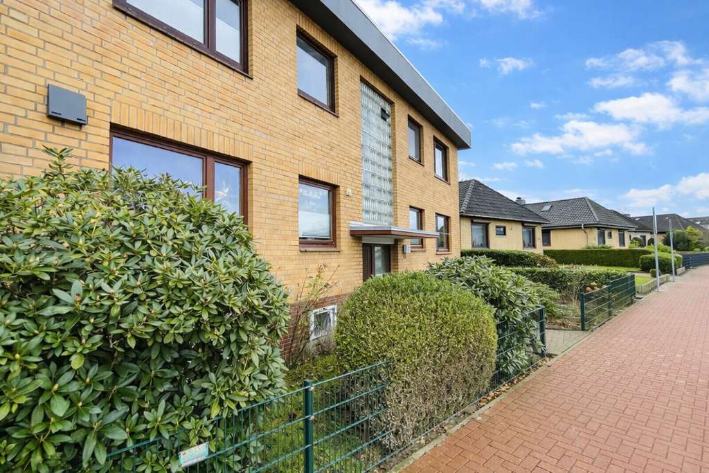 Immobilie in Barmstedt - Attraktive 3 Zi. Erdgeschosswohnung mit Gartenanteil zentral in Barmstedt - Bild 1