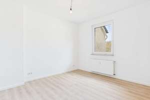 Frisch saniert und sofort bezugsfrei: moderne 3,5-Zimmer-Wohnung in Essen-Frohnhausen – Berliner Straße 145, 45144 Frohnhausen, Essen – Vorschaubild 5