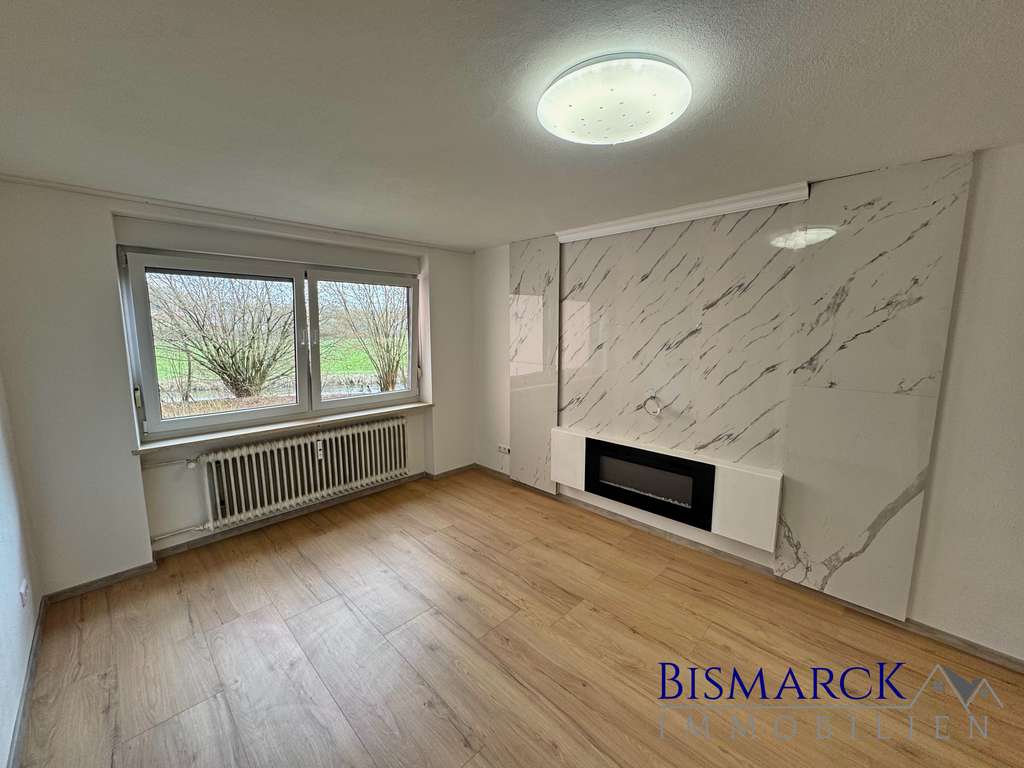 Immobilie in Vilsbiburg - Helle Vierzimmer Wohnung mit Balkon und schönen Ausblick! - Bild 0