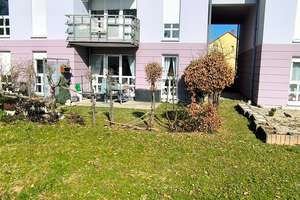 Helle 2 Zimmer Wohnung mit Garten und TG Stellplatz