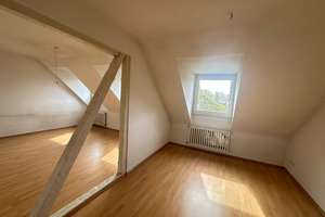 LICHTDURCHFLUTETE 3-ZIMMER-WOHNUNG MIT DACHBODEN IN TOPQUARTIER – 40477 Pempelfort, Düsseldorf – Vorschaubild 11